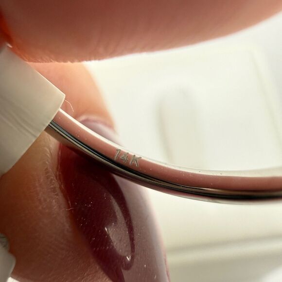 NWT 1.07ctw east/west,  blue sapphire w/ accent diamonds in 14kt WG ring! - Picture 5 of 13